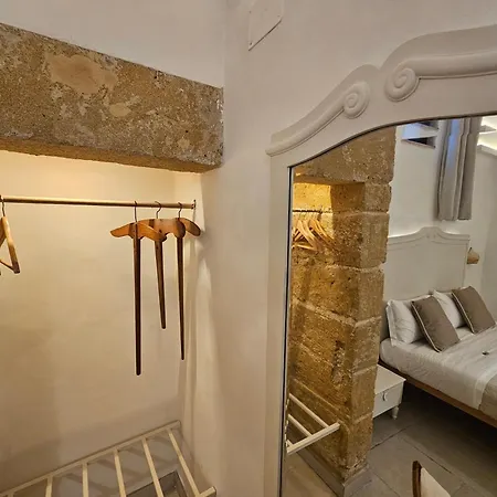 Heritage Double - Sleep Under Authentic Star-vaulted Ceilings *